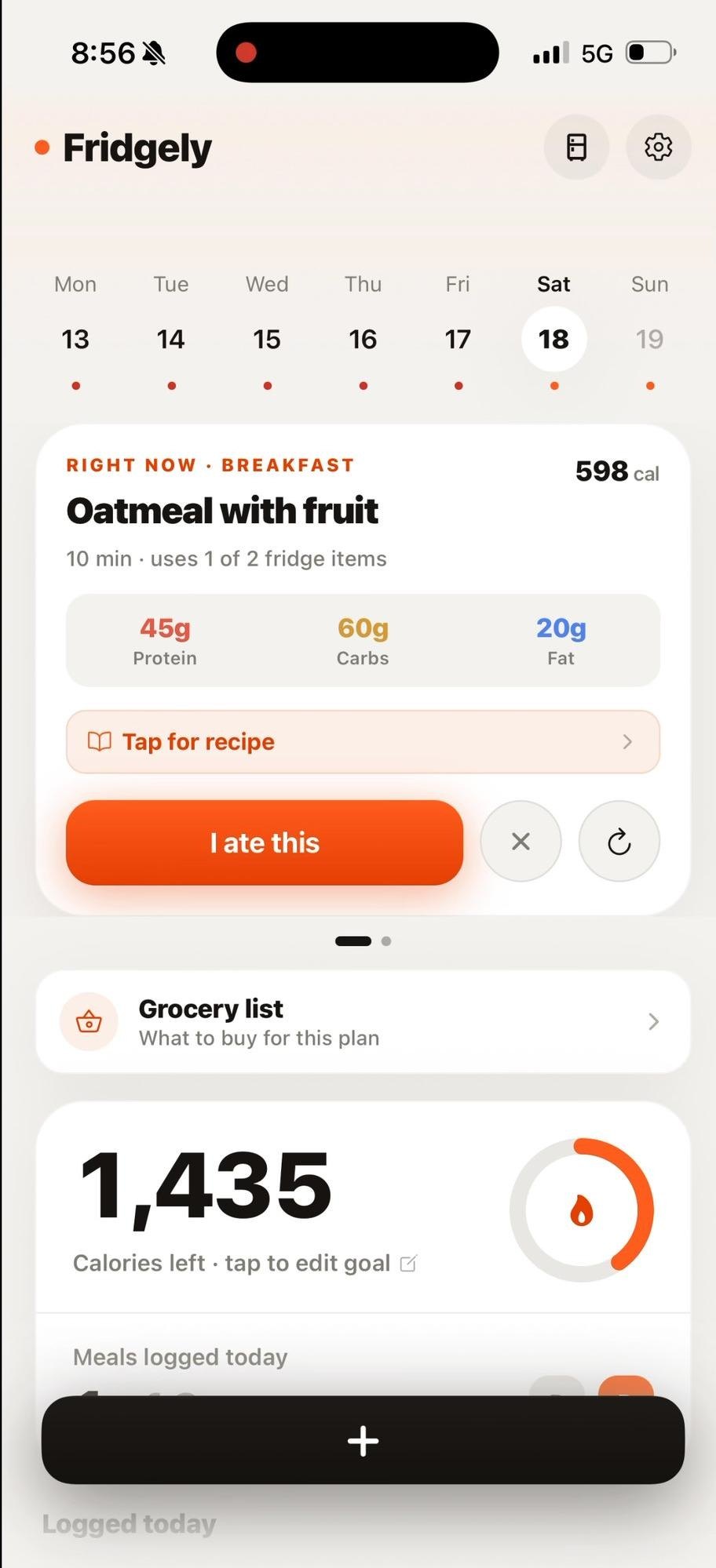 The Fridgely home screen showing today's breakfast plan, macros, and calories left